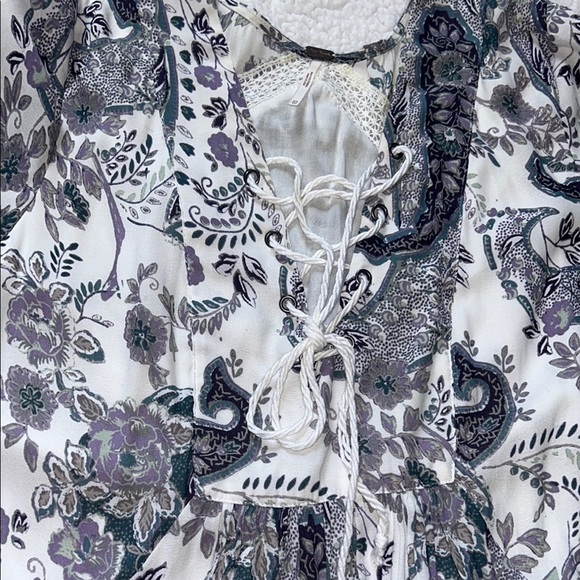 Free People White Graphic Tie Front Blouse - Picture 8 of 12